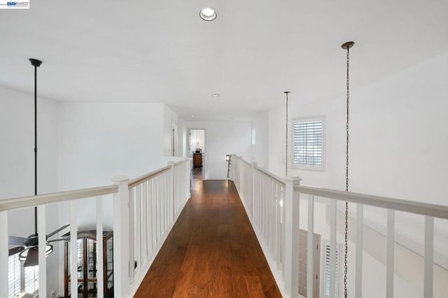 415 Orchard View Ave, Martinez, CA 94553