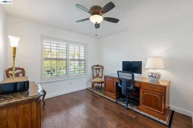 415 Orchard View Ave, Martinez, CA 94553