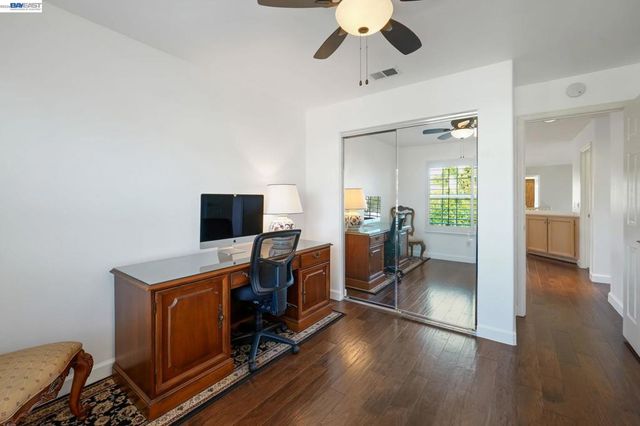 415 Orchard View Ave, Martinez, CA 94553
