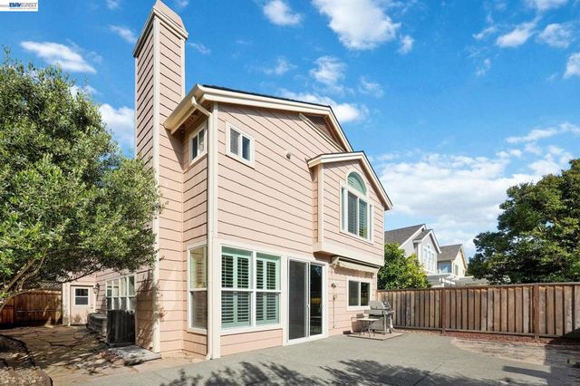 415 Orchard View Ave, Martinez, CA 94553