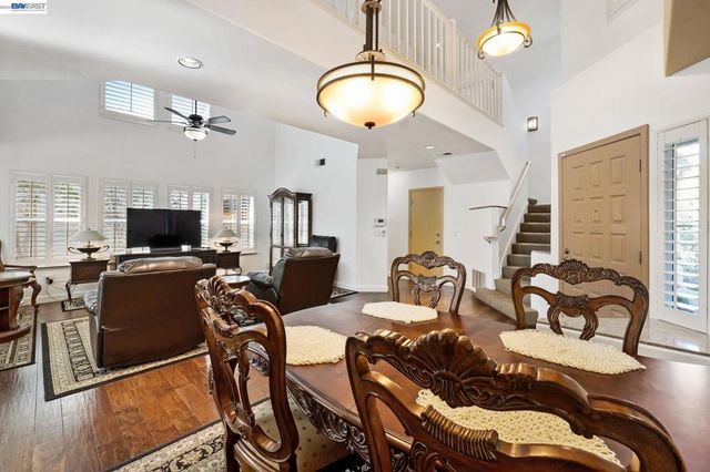 415 Orchard View Ave, Martinez, CA 94553