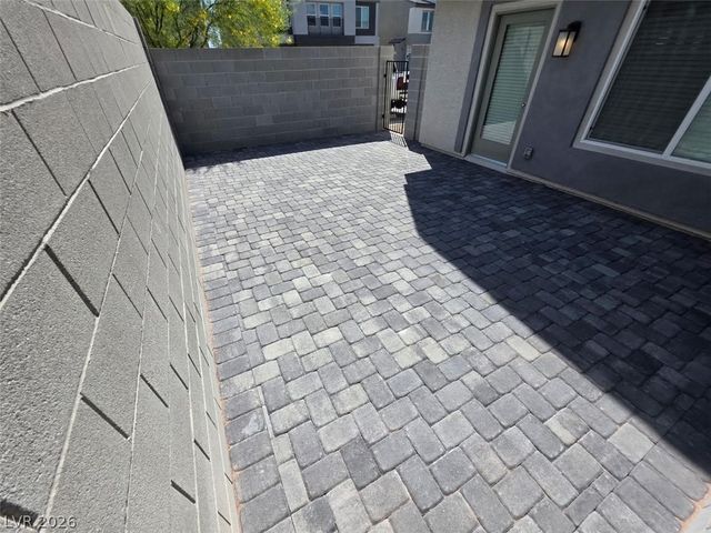 4234 Vivenda Street 3, Las Vegas, NV 89115