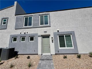 4234 Vivenda Street 3, Las Vegas, NV 89115