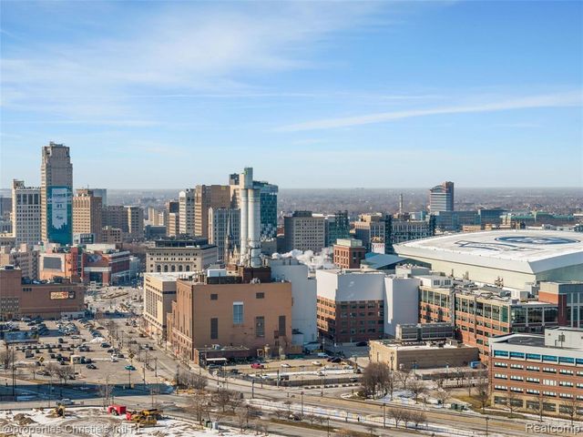 1395 Antietam Avenue 39, Detroit, MI 48207