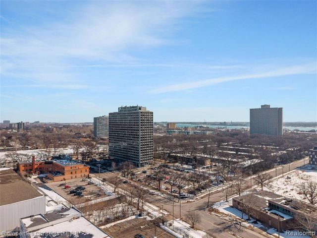 1395 Antietam Avenue 39, Detroit, MI 48207