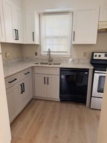 1725 Sturgeon Road, Buford, GA 30518