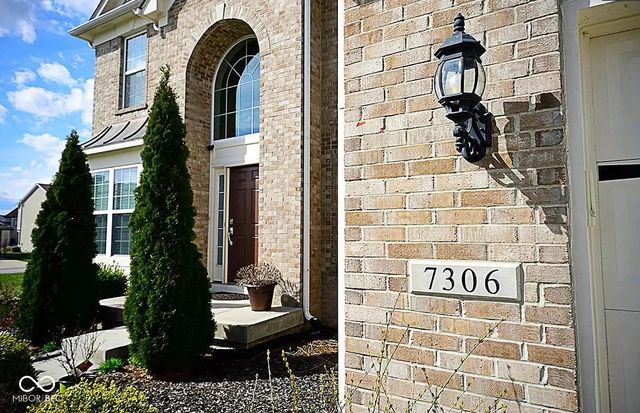 7306 Oxbridge Place, Indianapolis, IN 46259