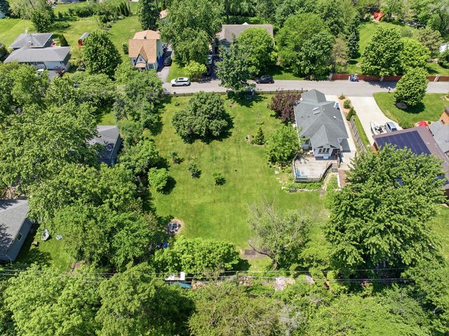 5505 Fairhaven Court, Downers Grove, IL 60515