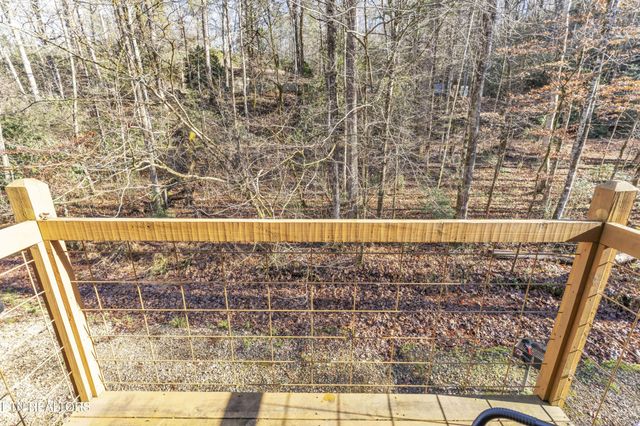 750 Caney Creek Rd, Cosby, TN 37722