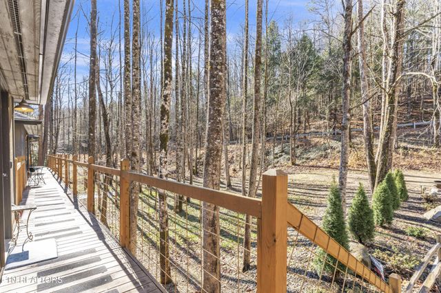 750 Caney Creek Rd, Cosby, TN 37722