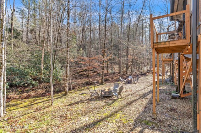 750 Caney Creek Rd, Cosby, TN 37722