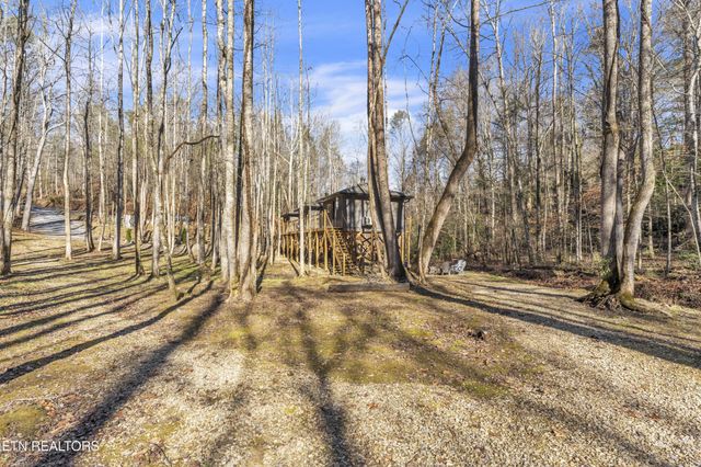 750 Caney Creek Rd, Cosby, TN 37722