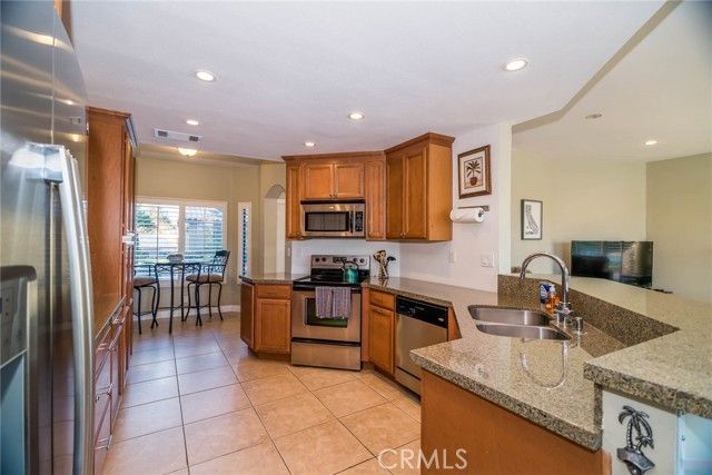 38049 Crocus Lane, Palm Desert, CA 92211