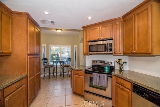 38049 Crocus Lane, Palm Desert, CA 92211