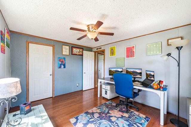 22821 Hunter Brown Lane, Abingdon, VA 24211