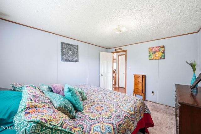22821 Hunter Brown Lane, Abingdon, VA 24211