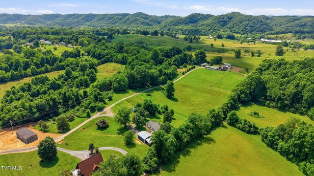 22821 Hunter Brown Lane, Abingdon, VA 24211