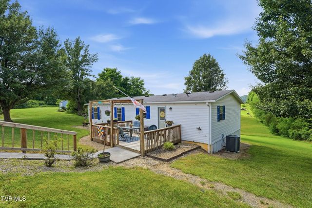 22821 Hunter Brown Lane, Abingdon, VA 24211