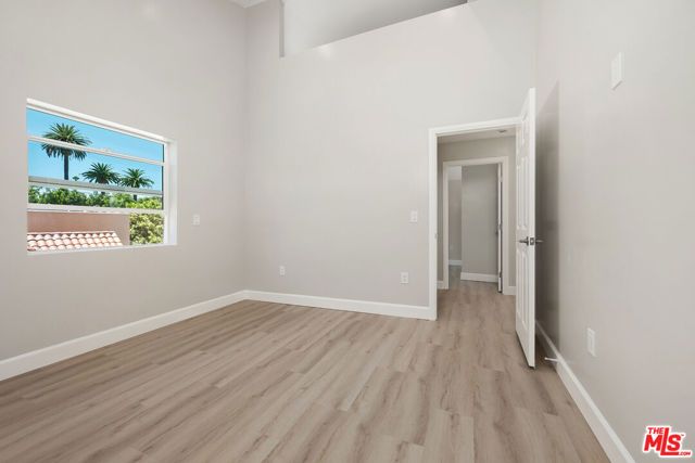 2329 Selby Avenue, Los Angeles, CA 90064