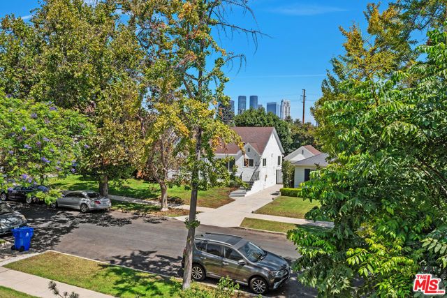 2329 Selby Avenue, Los Angeles, CA 90064