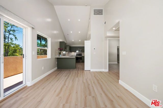 2329 Selby Avenue, Los Angeles, CA 90064