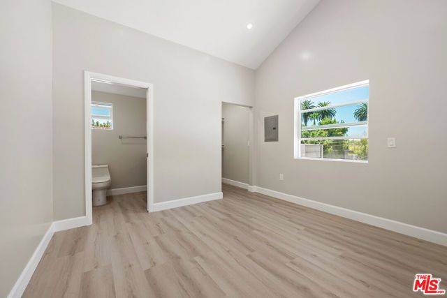 2329 Selby Avenue, Los Angeles, CA 90064