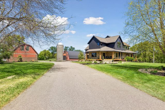 7040 132nd Street N, Hugo, MN 55038