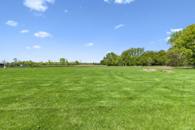 7040 132nd Street N, Hugo, MN 55038