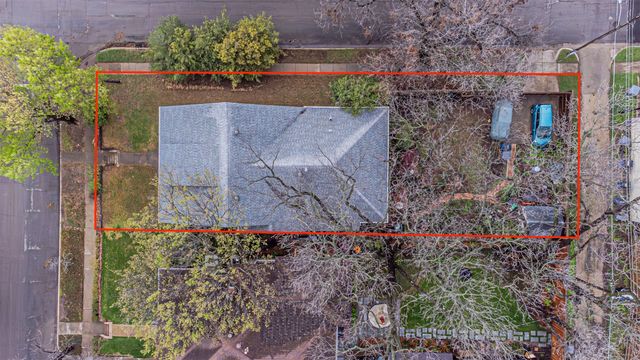 401 N Willomet Avenue, Dallas, TX 75208