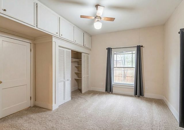 401 N Willomet Avenue, Dallas, TX 75208