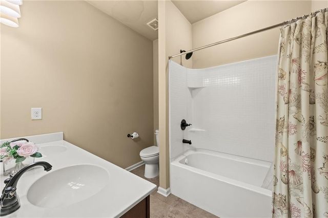 5936 Norfolk Chase Rd, Peachtree Corners, GA 30092