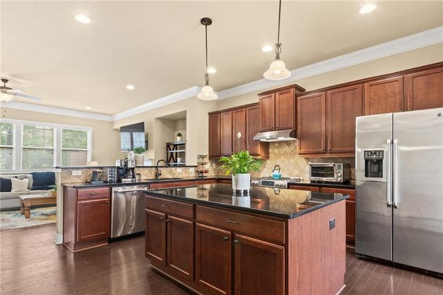 5936 Norfolk Chase Rd, Peachtree Corners, GA 30092