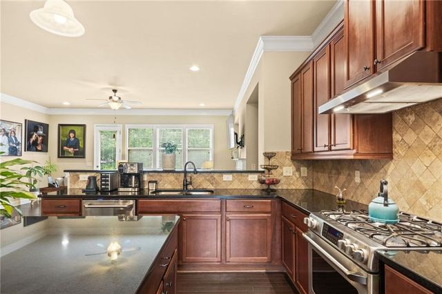 5936 Norfolk Chase Rd, Peachtree Corners, GA 30092