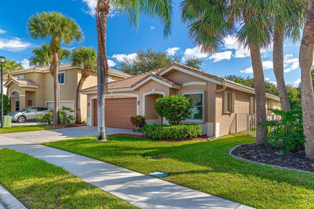 1825 Magliano Drive, Boynton Beach, FL 33436