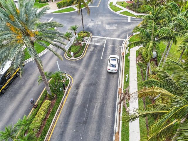 1825 Magliano Drive, Boynton Beach, FL 33436