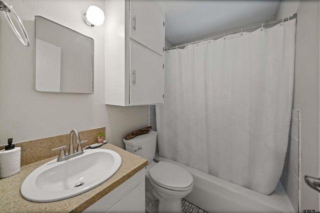 110 Utah Street, Van, TX 75790