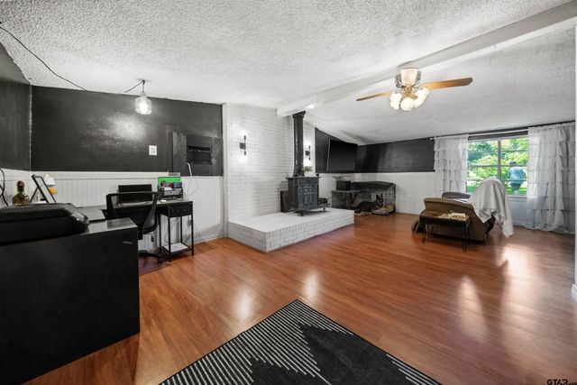 110 Utah Street, Van, TX 75790