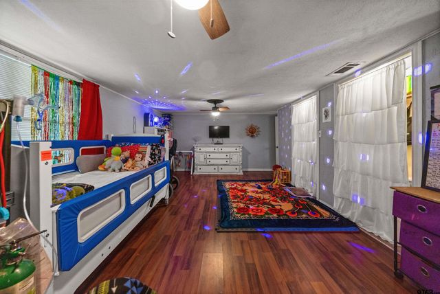 110 Utah Street, Van, TX 75790