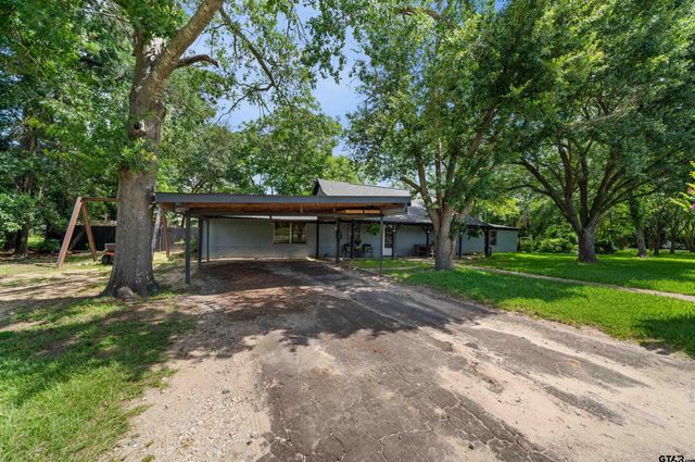 110 Utah Street, Van, TX 75790