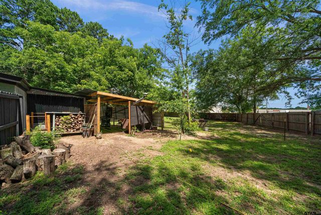 110 Utah Street, Van, TX 75790