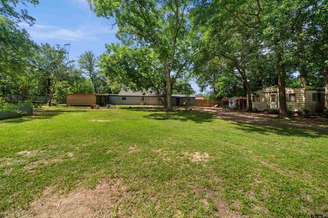 110 Utah Street, Van, TX 75790