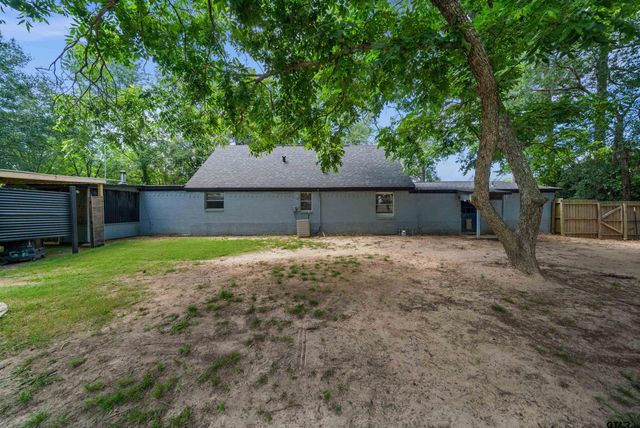 110 Utah Street, Van, TX 75790