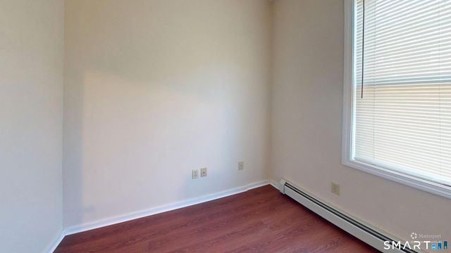 37 Landin Street 1R, Woodbridge, CT 06525