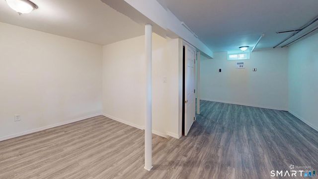 37 Landin Street 1R, Woodbridge, CT 06525