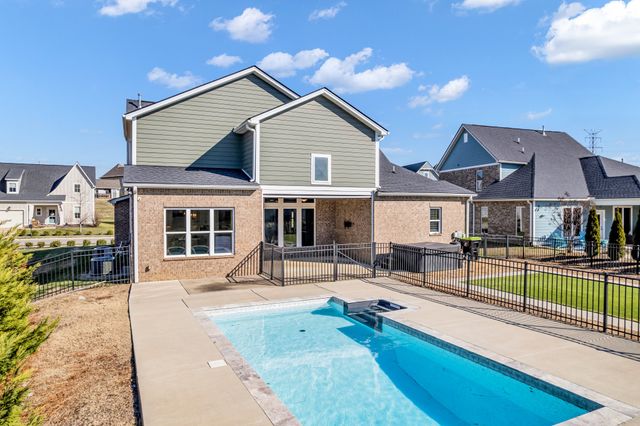 834 Plowson Rd, Mount Juliet, TN 37122