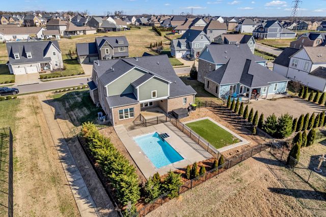 834 Plowson Rd, Mount Juliet, TN 37122