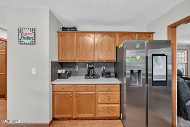 7224 Lilac Court, Holland, OH 43528