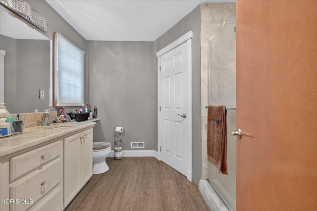 7224 Lilac Court, Holland, OH 43528