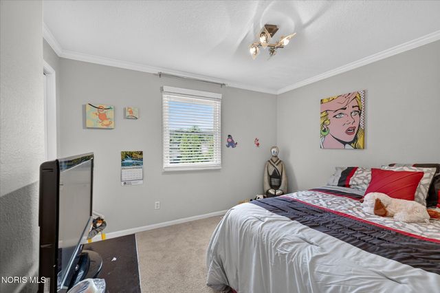7224 Lilac Court, Holland, OH 43528