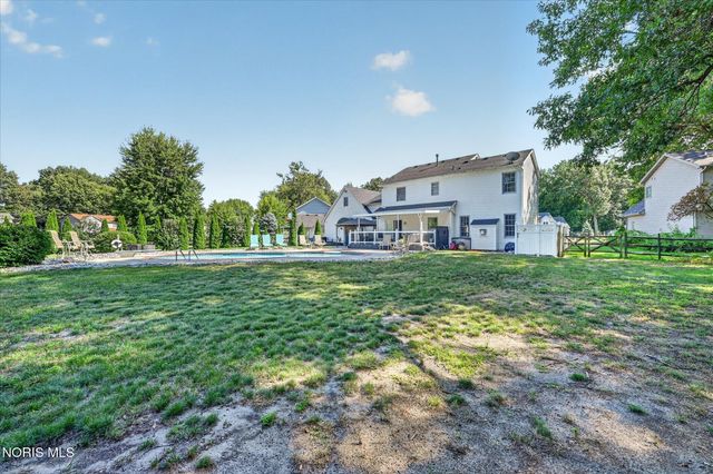 7224 Lilac Court, Holland, OH 43528